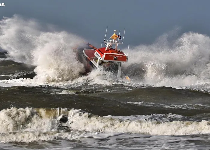 Holiday home Luxus Duenenhaeuschen Mit Wellnesszugang Egmond aan Zee